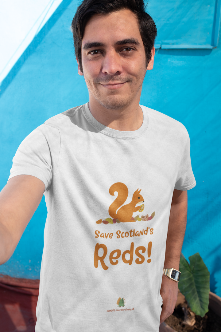 t-shirt-mockup-of-a-happy-customer-s-selfie-26229 Men's T-shirt: Save the Reds!